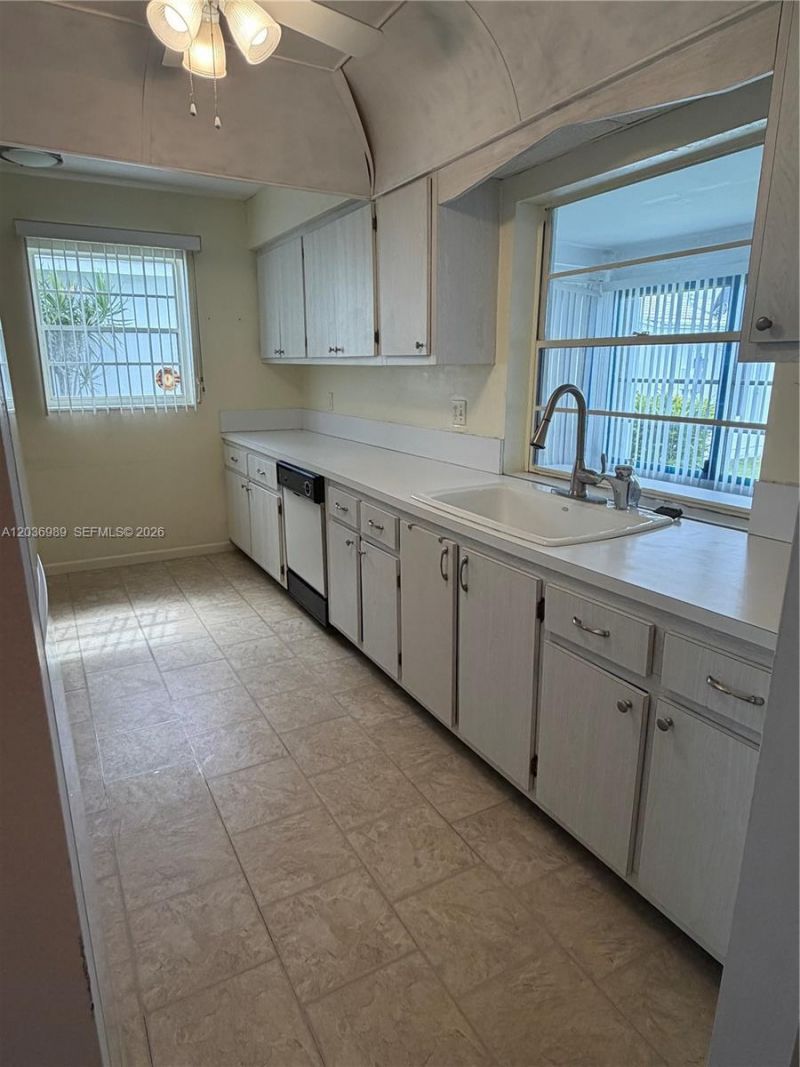 913 SW 3rd Ave, Boynton Beach, FL 33426 Photo