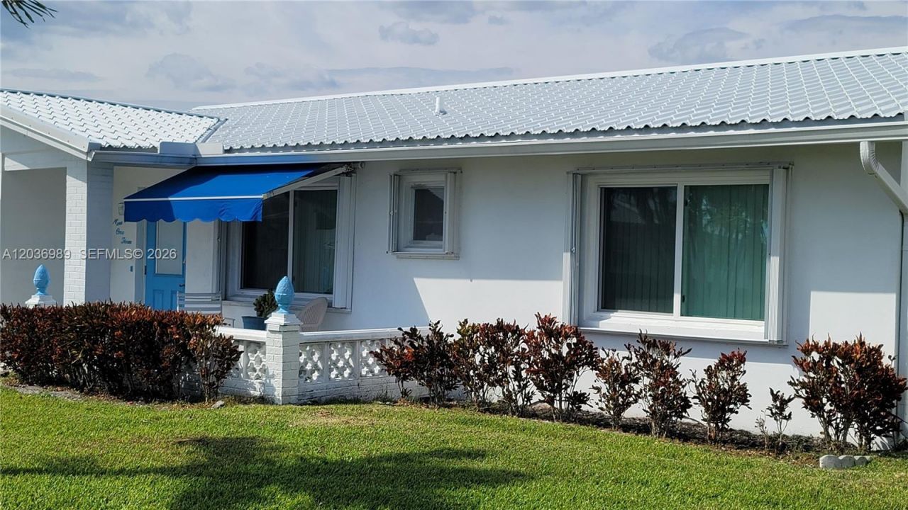 913 SW 3rd Ave, Boynton Beach, FL 33426 Photo