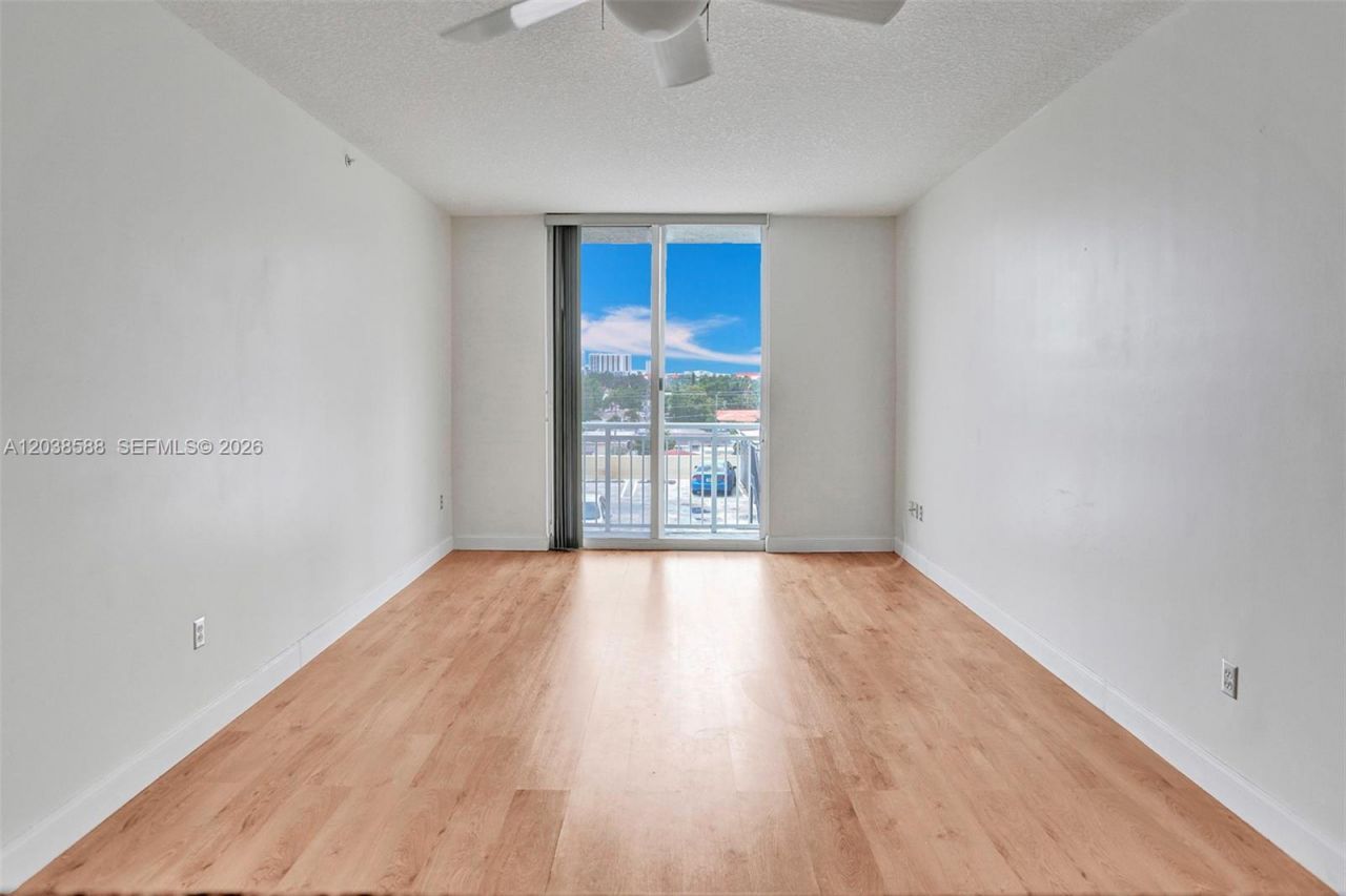 3000 Coral Way, Unit 412, Miami, FL 33145 Photo