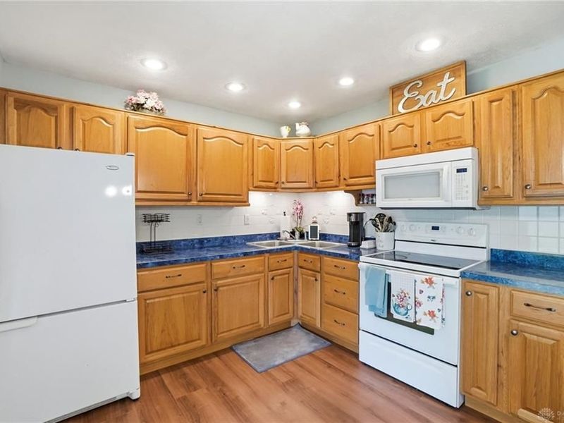 193 Oregon Drive, Xenia, OH 45385 Photo 13