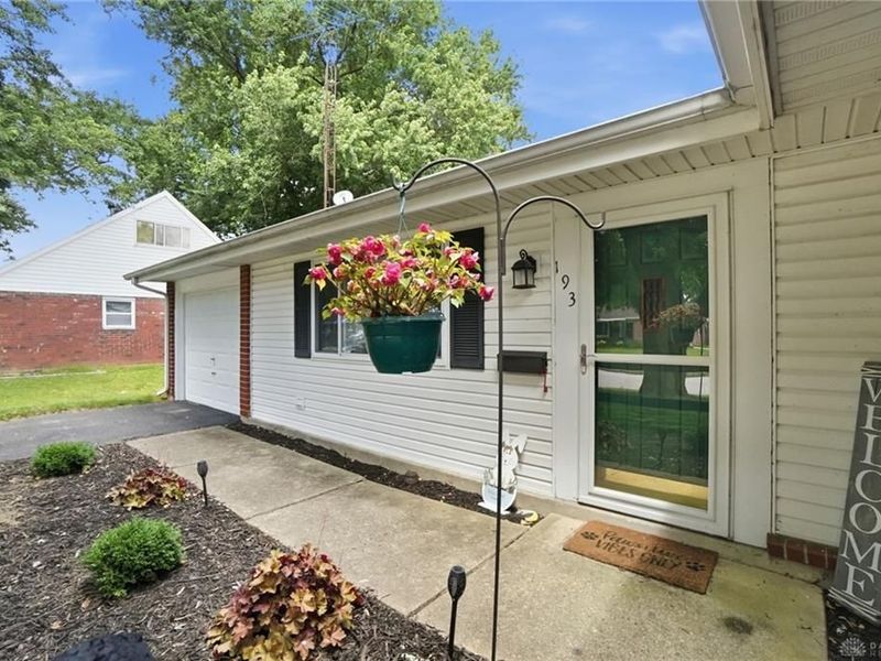 193 Oregon Drive, Xenia, OH 45385 Photo 6