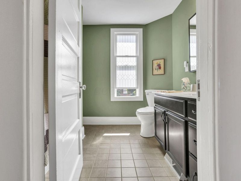 190 Avondale Avenue, Columbus, OH 43223 Photo 36