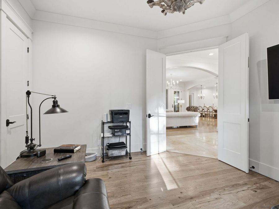 Property Image 43