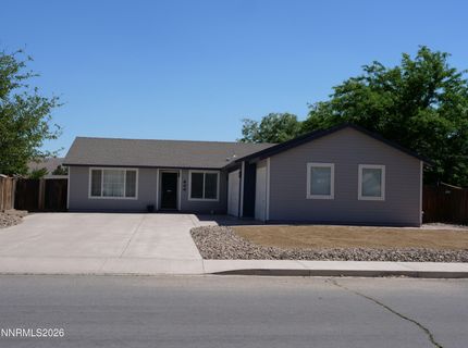 604 Jennys Lane, Fernley, NV 89408 Photo