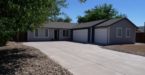 604 Jennys Lane, Fernley, NV 89408 Photo