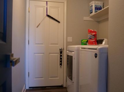 604 Jennys Lane, Fernley, NV 89408 Photo