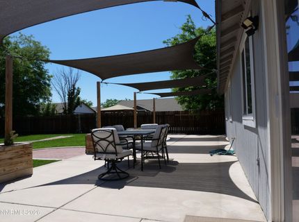 604 Jennys Lane, Fernley, NV 89408 Photo