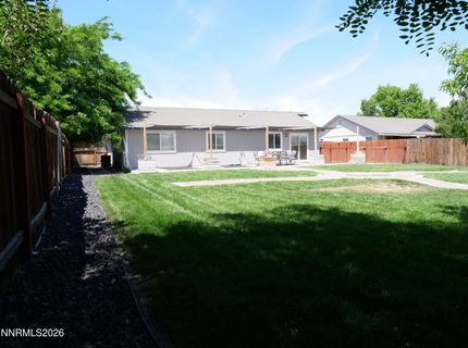 604 Jennys Lane, Fernley, NV 89408 Photo