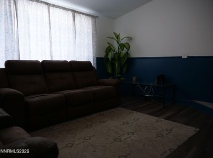 604 Jennys Lane, Fernley, NV 89408 Photo