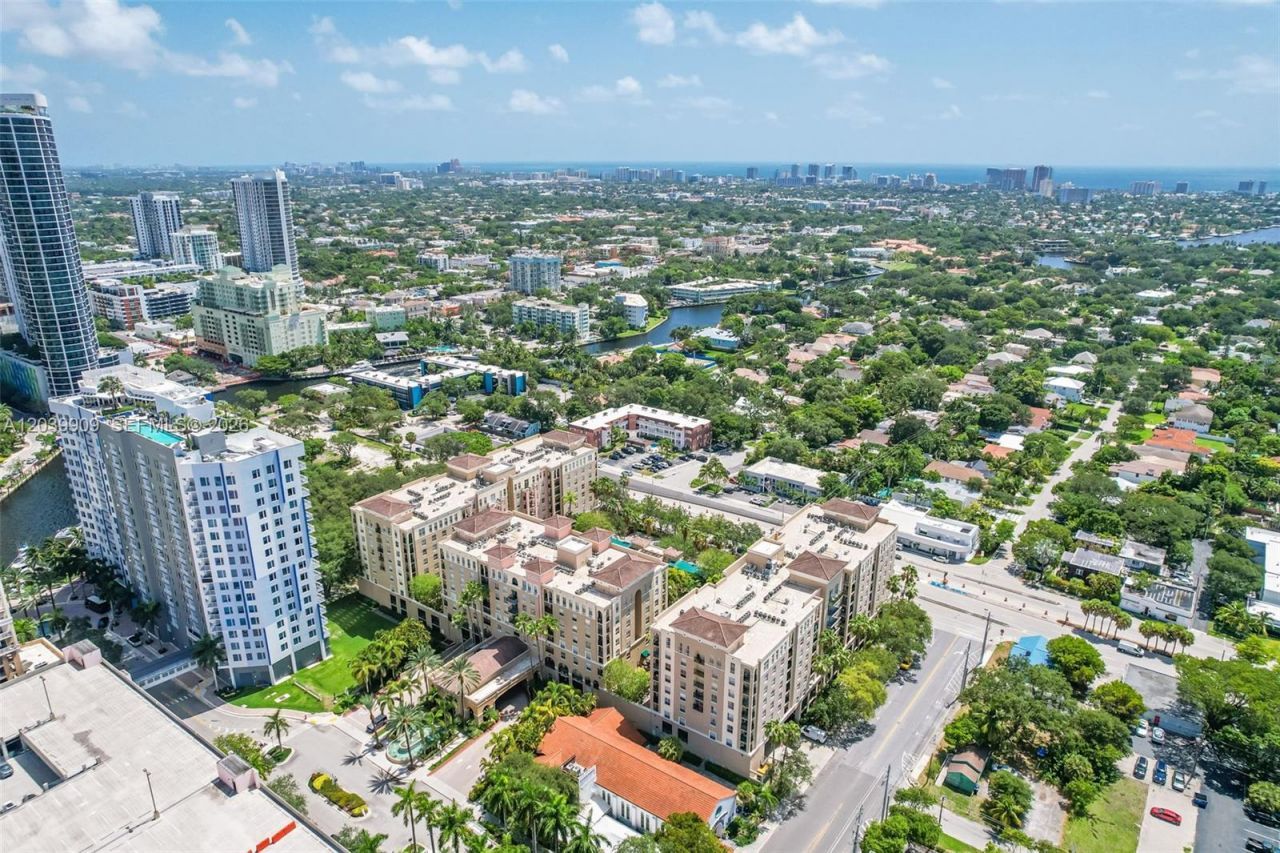 520 SE 5th Ave, Unit 1707, Fort Lauderdale, FL 33301 Photo