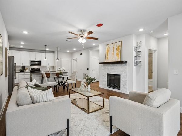 1735 Wittington Place , Unit 2205, Farmers Branch, TX 75234