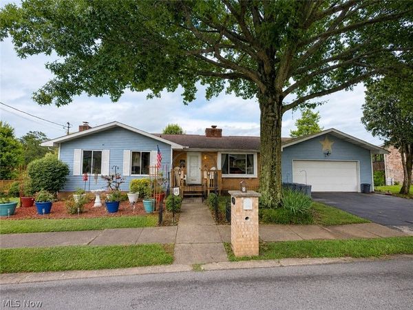 329 Wakefield, Washington, WV 26181