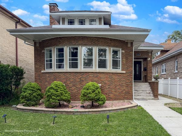 1803 S Austin Boulevard , Cicero, IL 60804