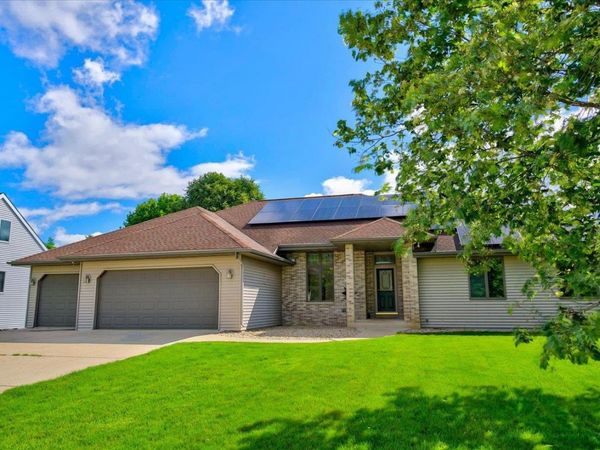 720 Waveland Road, Janesville, WI 53548