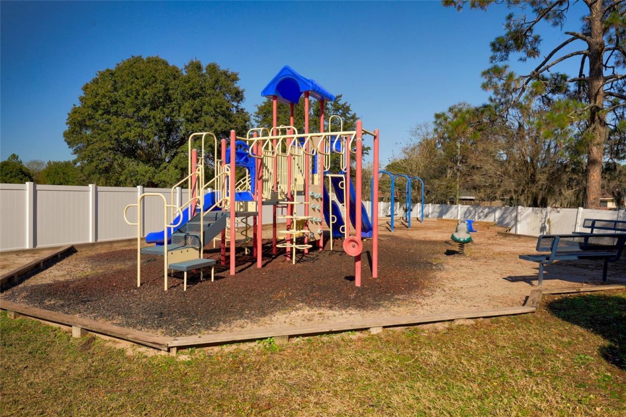 724 Liberty Circle , Macclenny, FL 32063 Photo