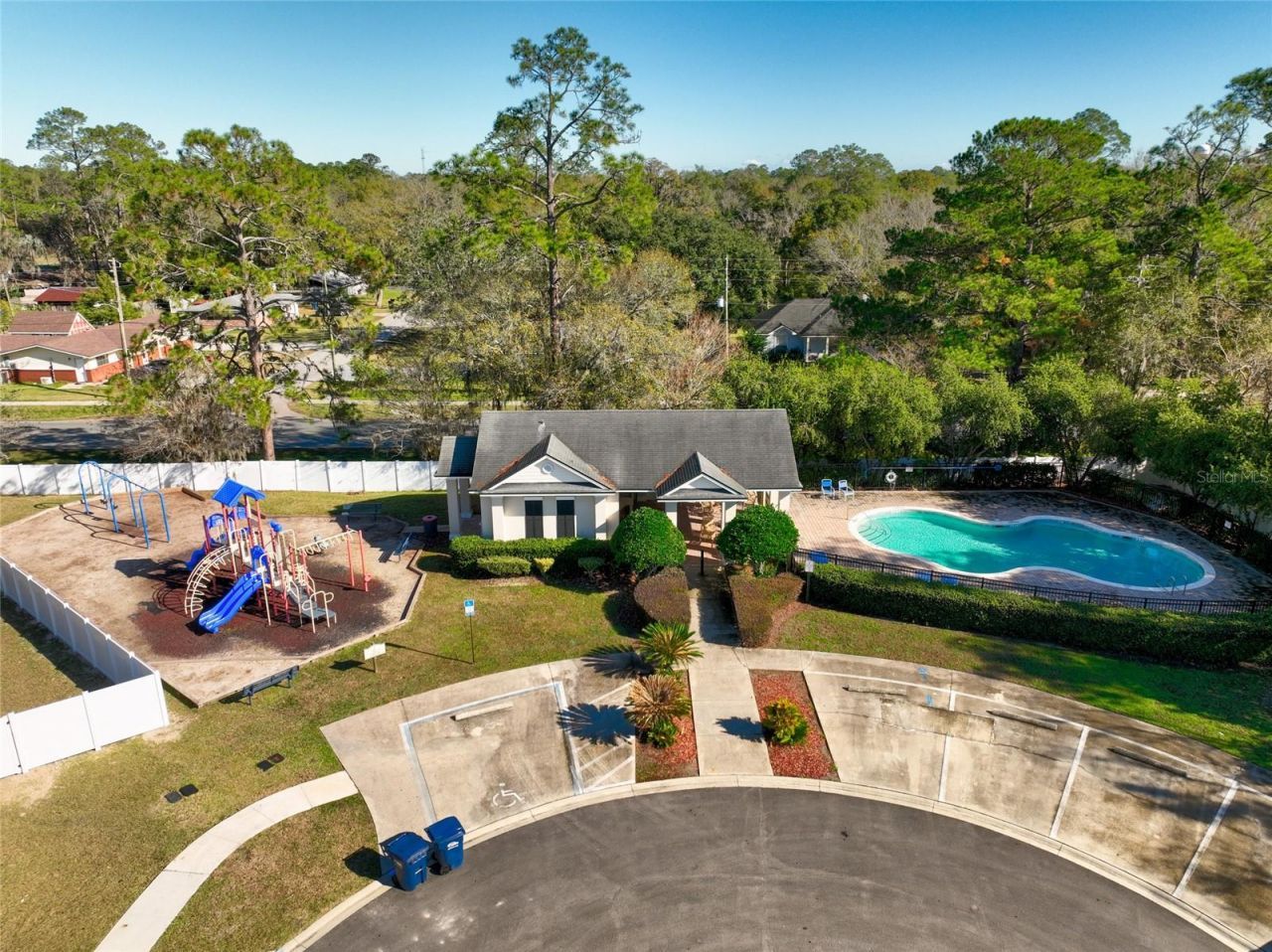 724 Liberty Circle , Macclenny, FL 32063 Photo