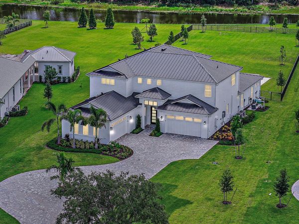20037 SE Bridgewater Drive, Jupiter, FL 33458