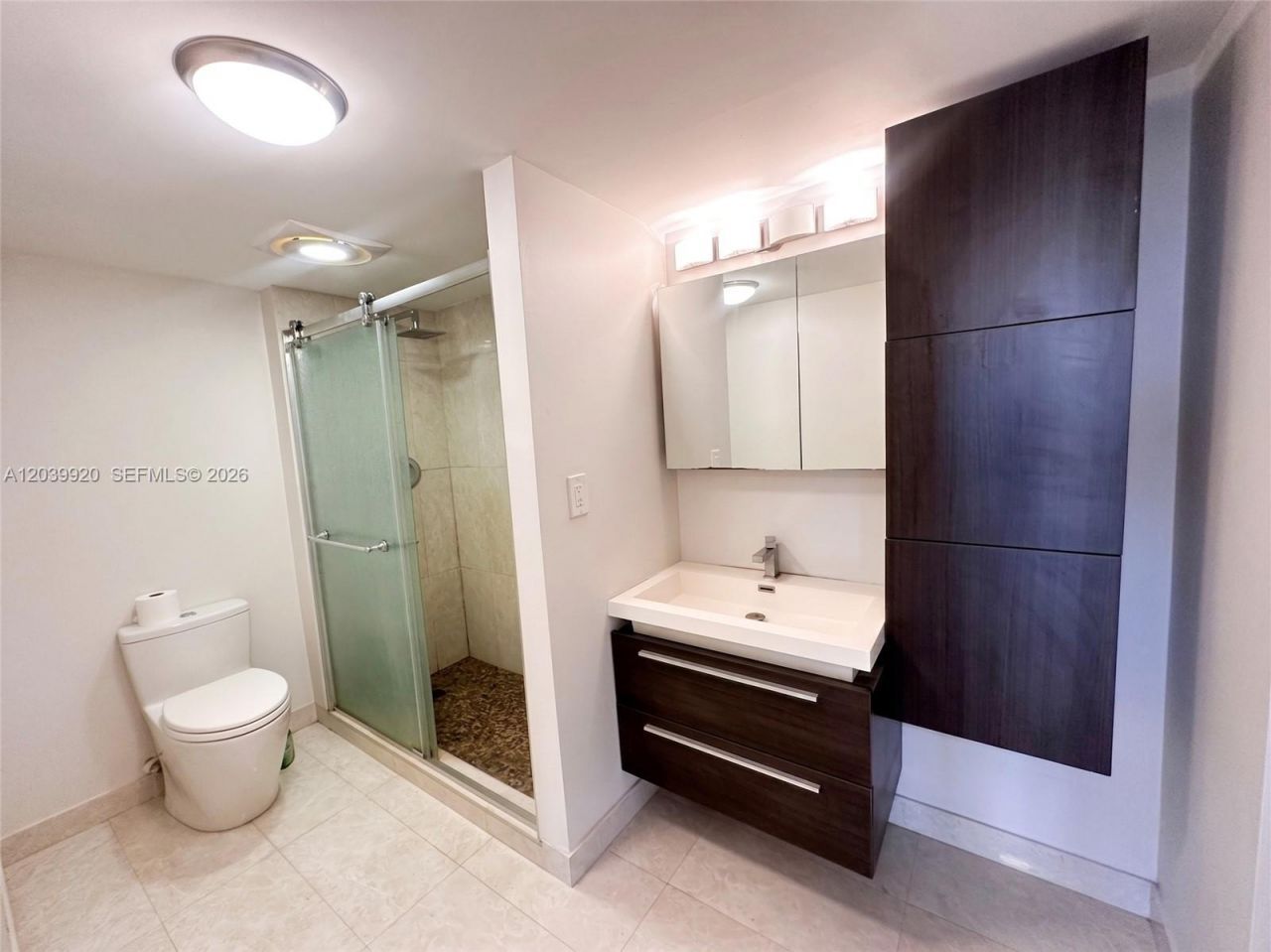 290 174th St, Unit 1117, Sunny Isles Beach, FL 33160 Photo