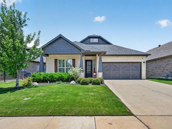 669 Harris Ridge Drive , Arlington, TX 76002