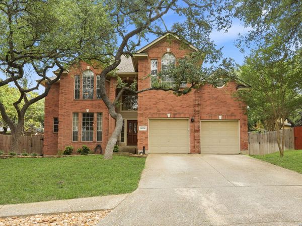 13502 CHARTER BEND DR, San Antonio, TX 78231