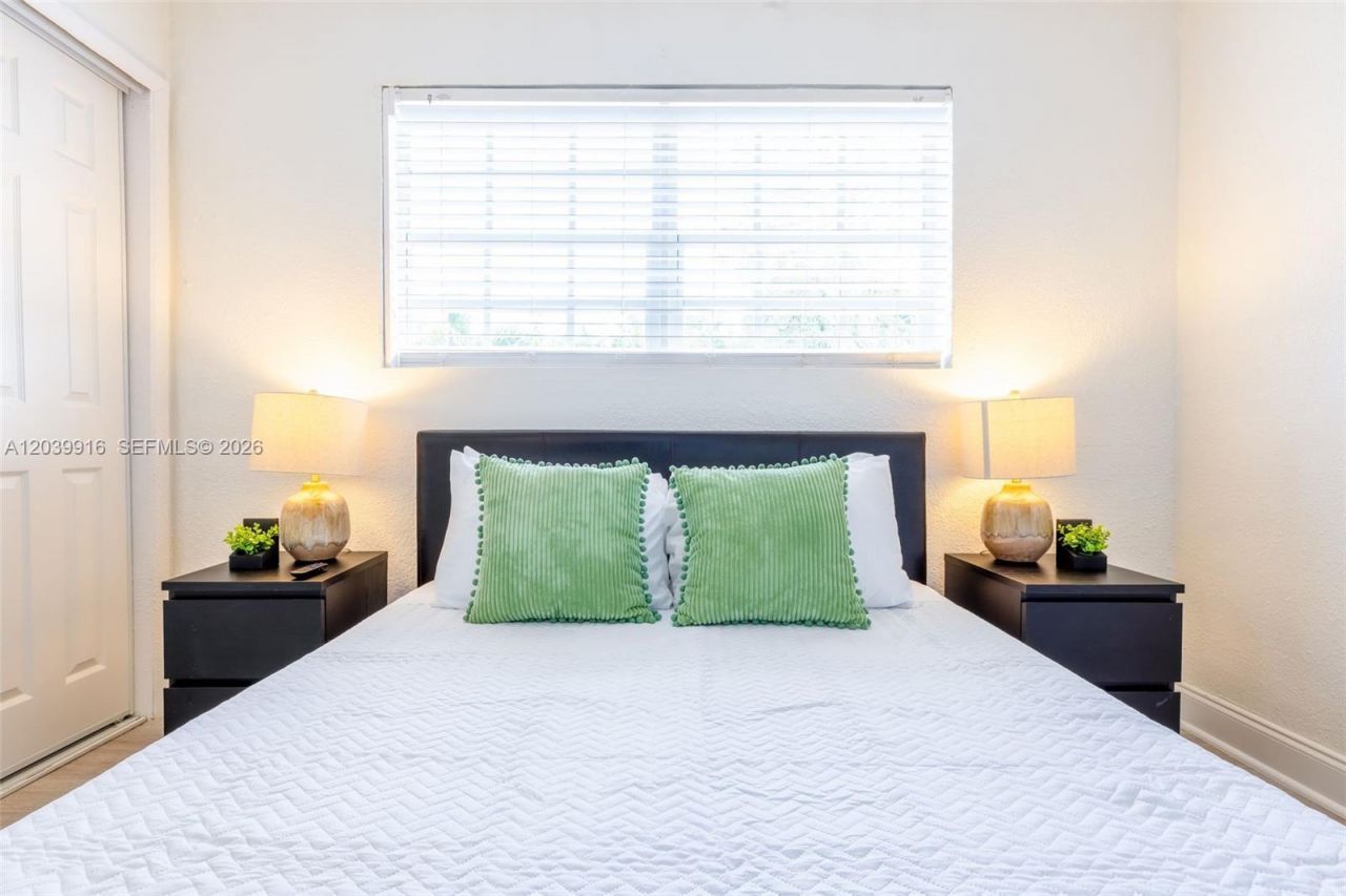 6801 Park St , Unit 6801, Hollywood, FL 33024 Photo