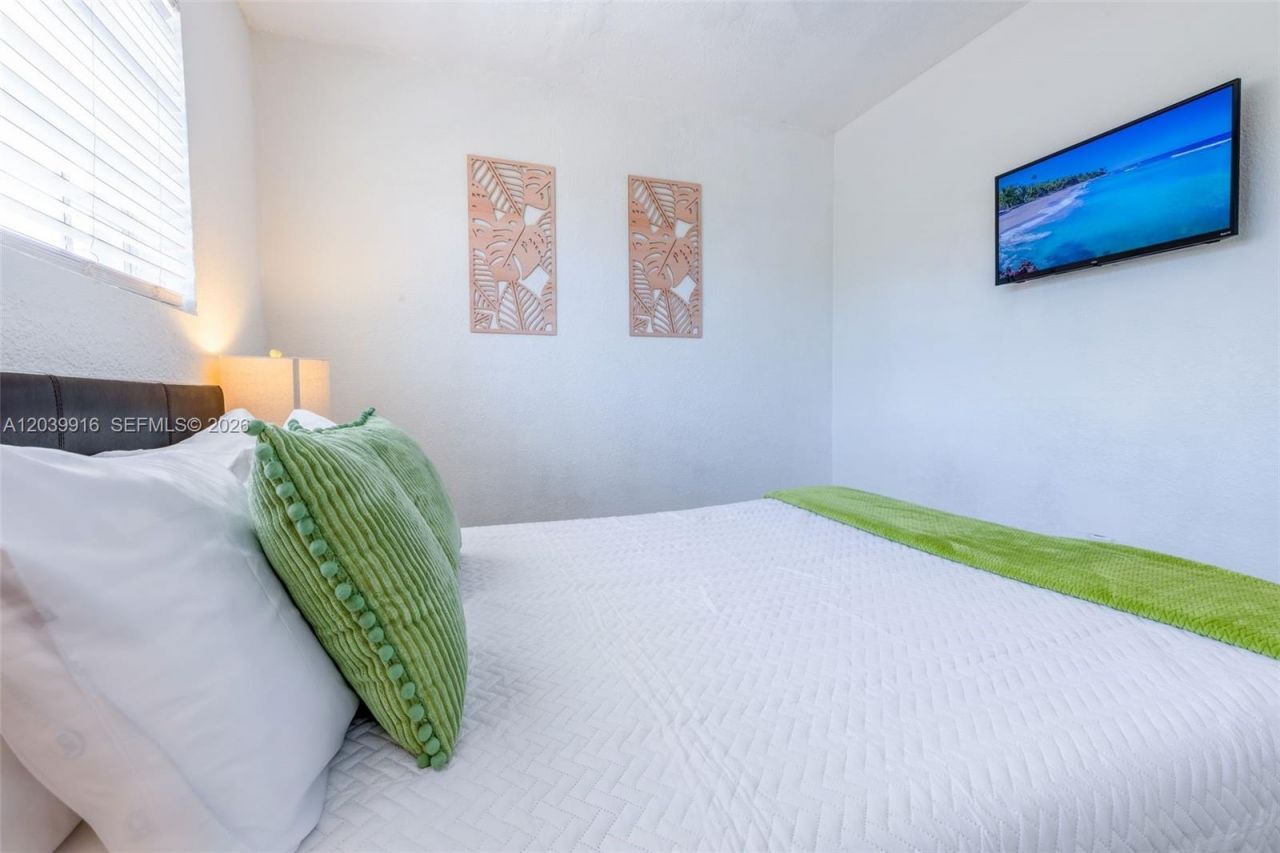 6801 Park St , Unit 6801, Hollywood, FL 33024 Photo