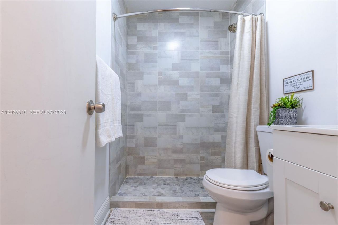 6801 Park St , Unit 6801, Hollywood, FL 33024 Photo