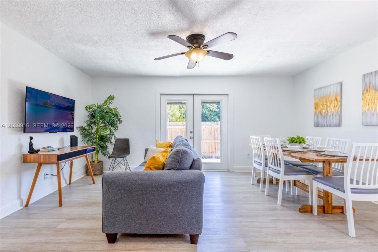 6801 Park St , Unit 6801, Hollywood, FL 33024 Photo