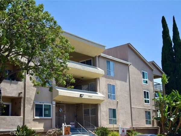 10757 Hortense, Unit 304, Toluca Lake, CA 91602