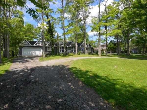 7560 Liberty Road , Solon, OH 44139