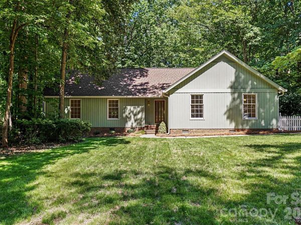 319 Kingsley Drive, Charlotte, NC 28270