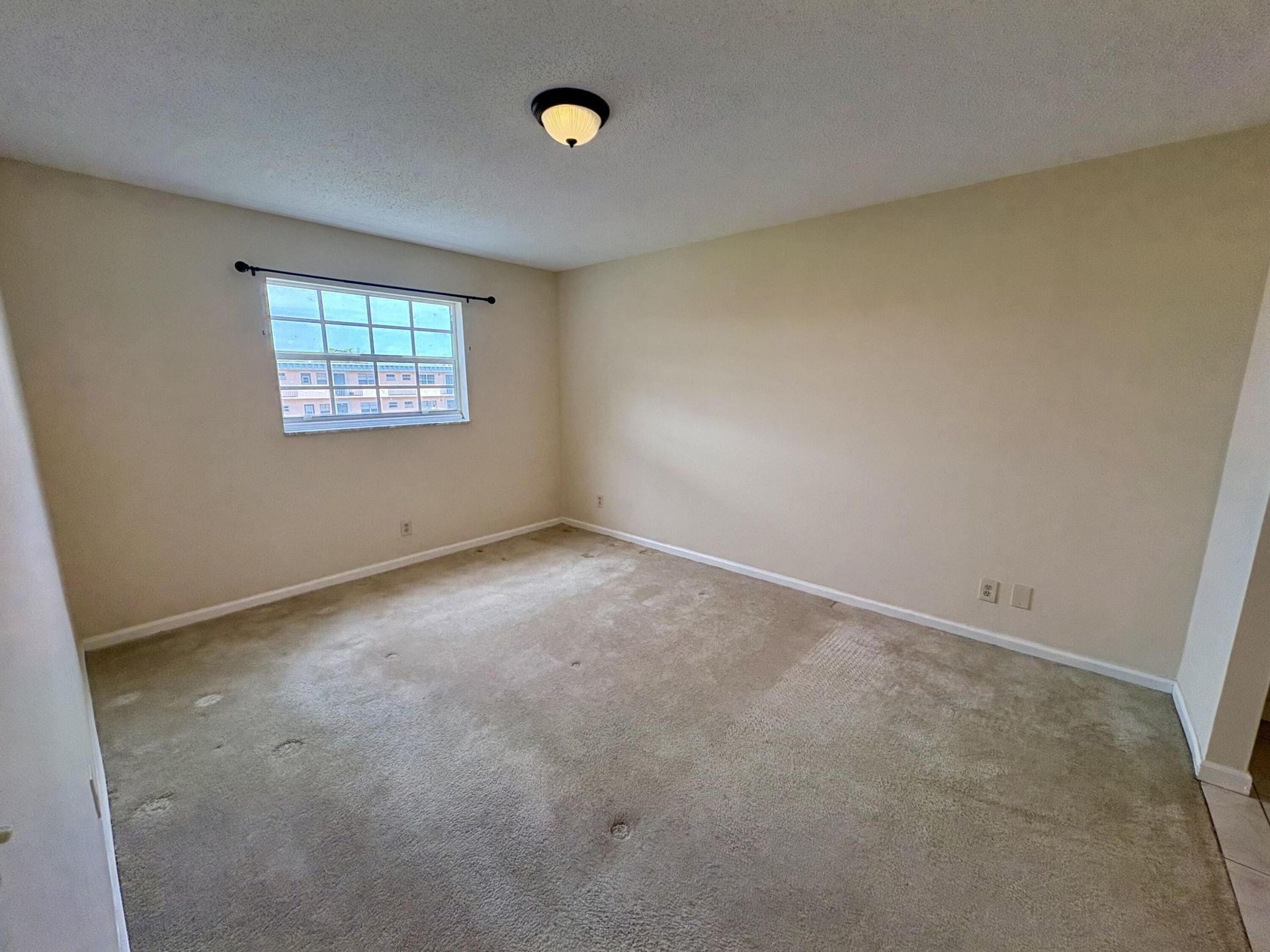 4140 NW 44th Avenue, Unit 411, Lauderdale Lakes, FL 33319 Photo