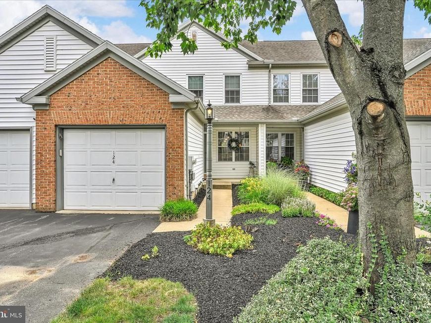 124 Teal Terrace, Lancaster, PA 17601 Main Photo