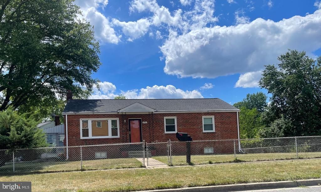 2331 SCOTT KEY DRIVE, DISTRICT HEIGHTS, MD 20747