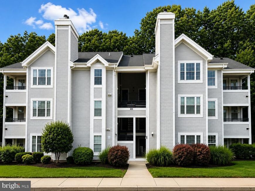 604 Moonglow Road, Unit 102, Odenton, MD 21113 Main Photo