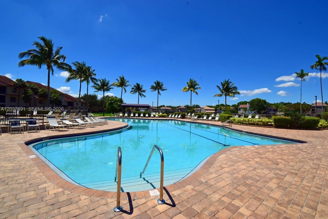10661 NW 14th St, Unit 248, Plantation, FL 33322 Photo