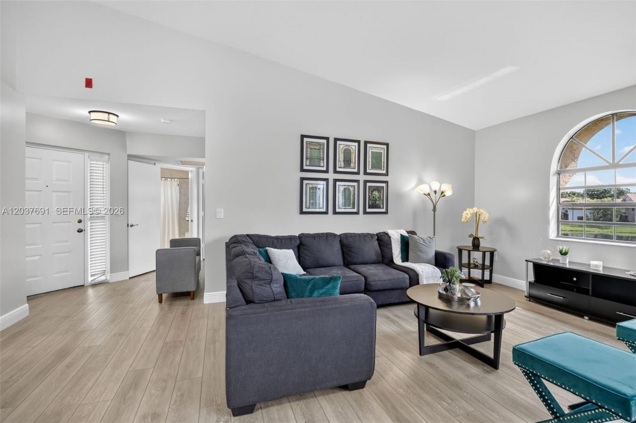 10661 NW 14th St, Unit 248, Plantation, FL 33322 Photo