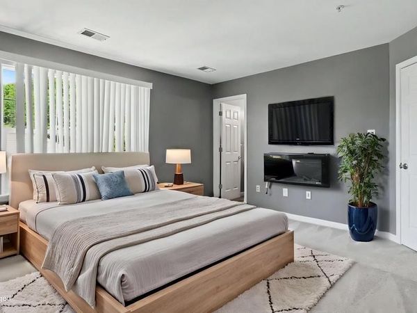902 VAUXHALL, HYATTSVILLE, MD 20785