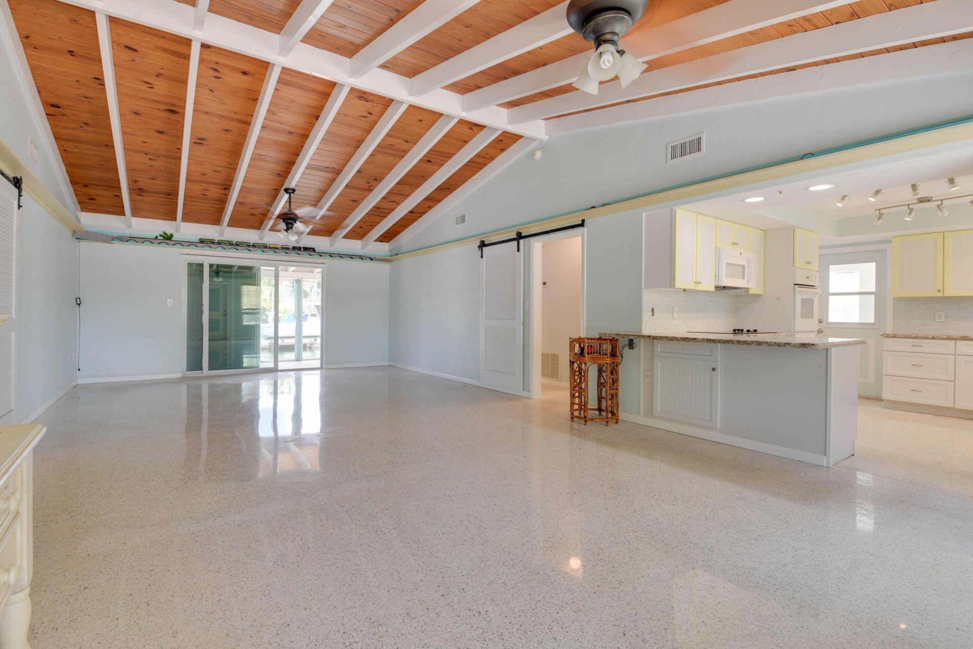 466 W Shore Drive, Summerland Key, FL 33042 Photo