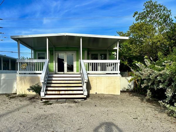 100 Sunset Lane, KEY LARGO, FL 33037