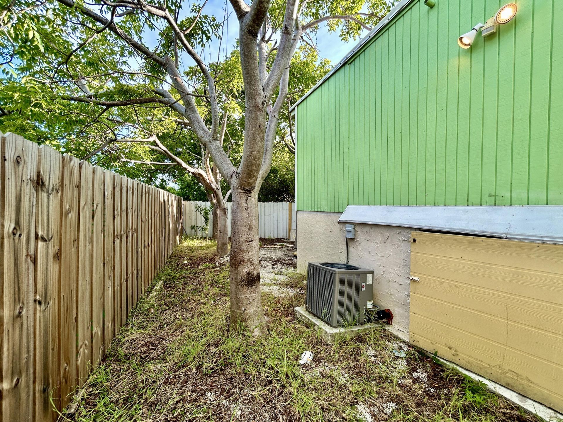 100 Sunset Lane, Key Largo, FL 33037 Photo