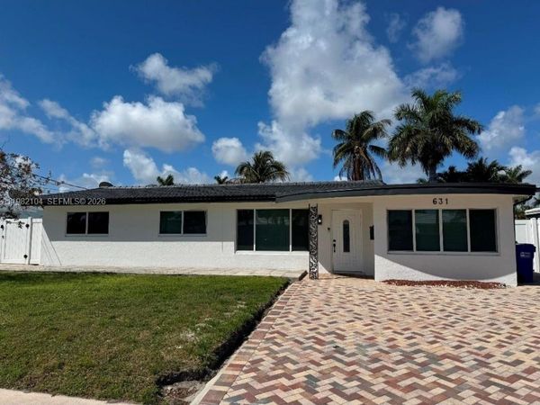 631 SE 5th Ter , Pompano Beach, FL 33060