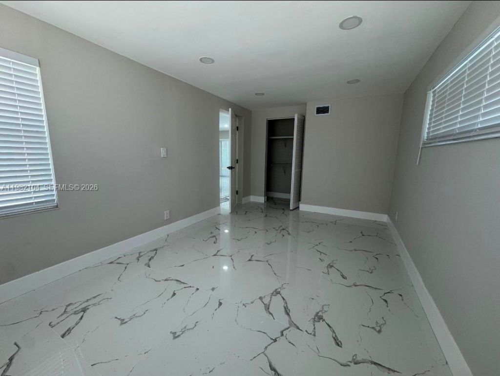 631 SE 5th Ter , Pompano Beach, FL 33060 Photo