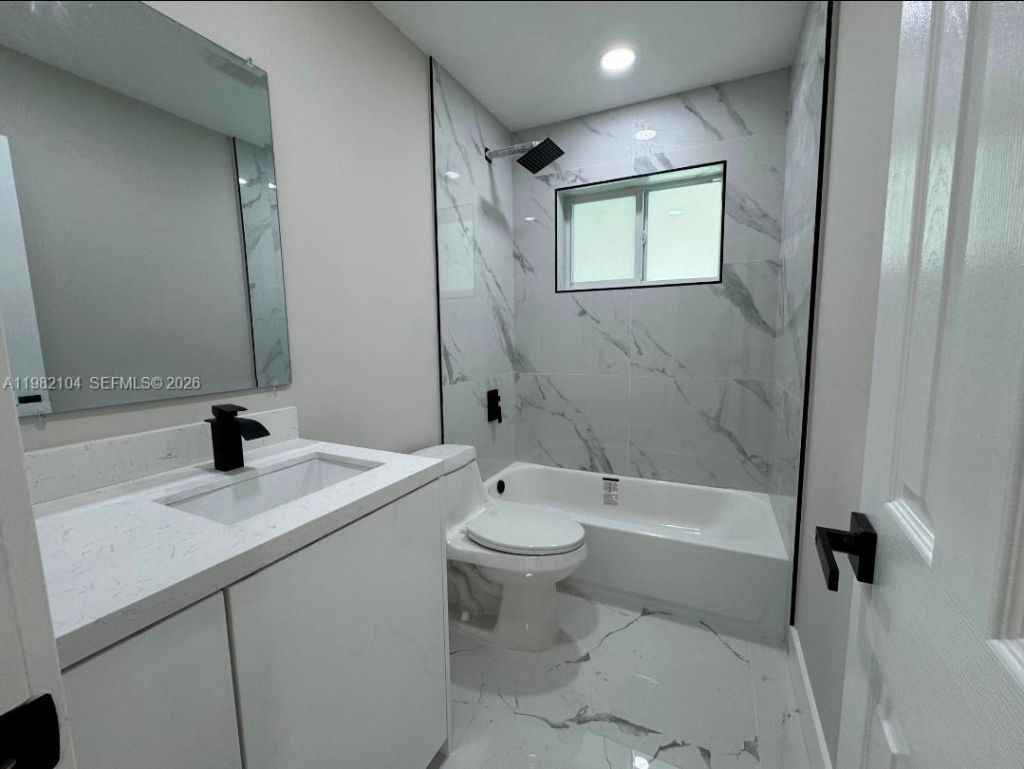 631 SE 5th Ter , Pompano Beach, FL 33060 Photo