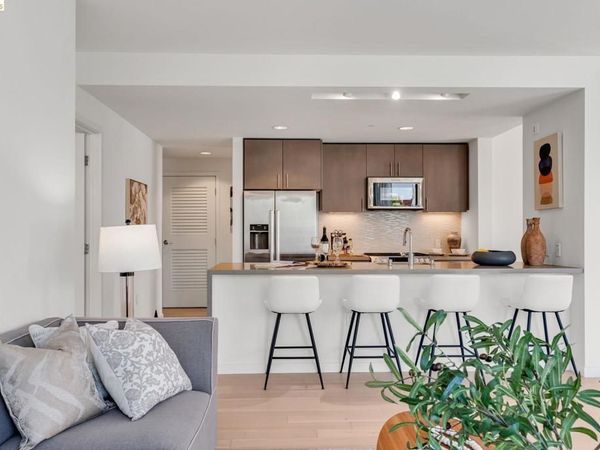 51 Innes Ct, Unit 204, San Francisco, CA 94124