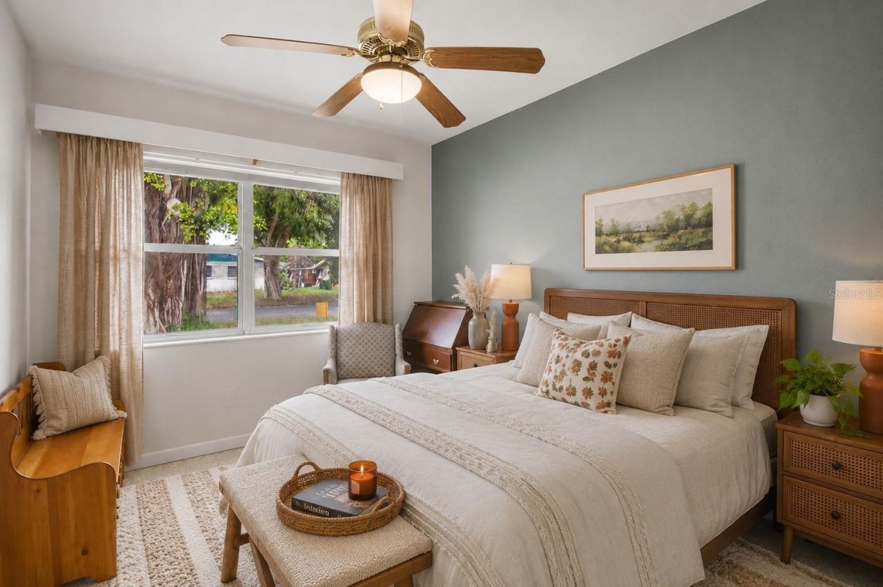 330 Crosby Court, Sarasota, FL 34237 Photo