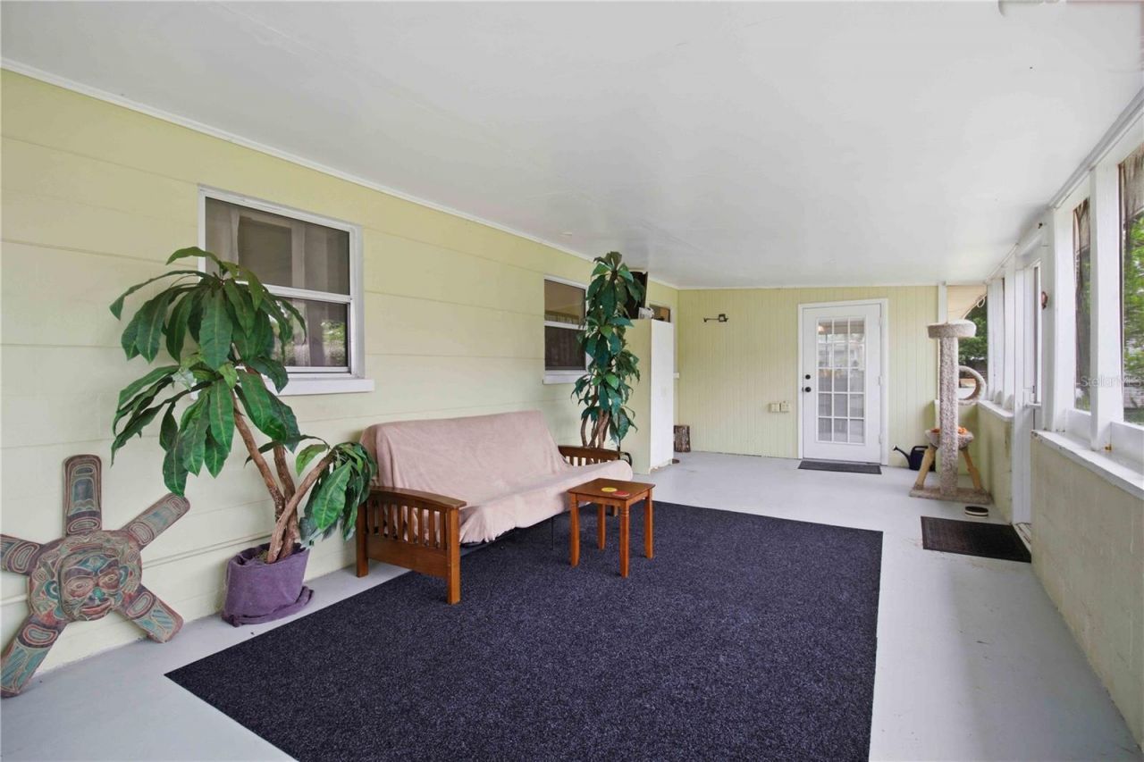 330 Crosby Court, Sarasota, FL 34237 Photo