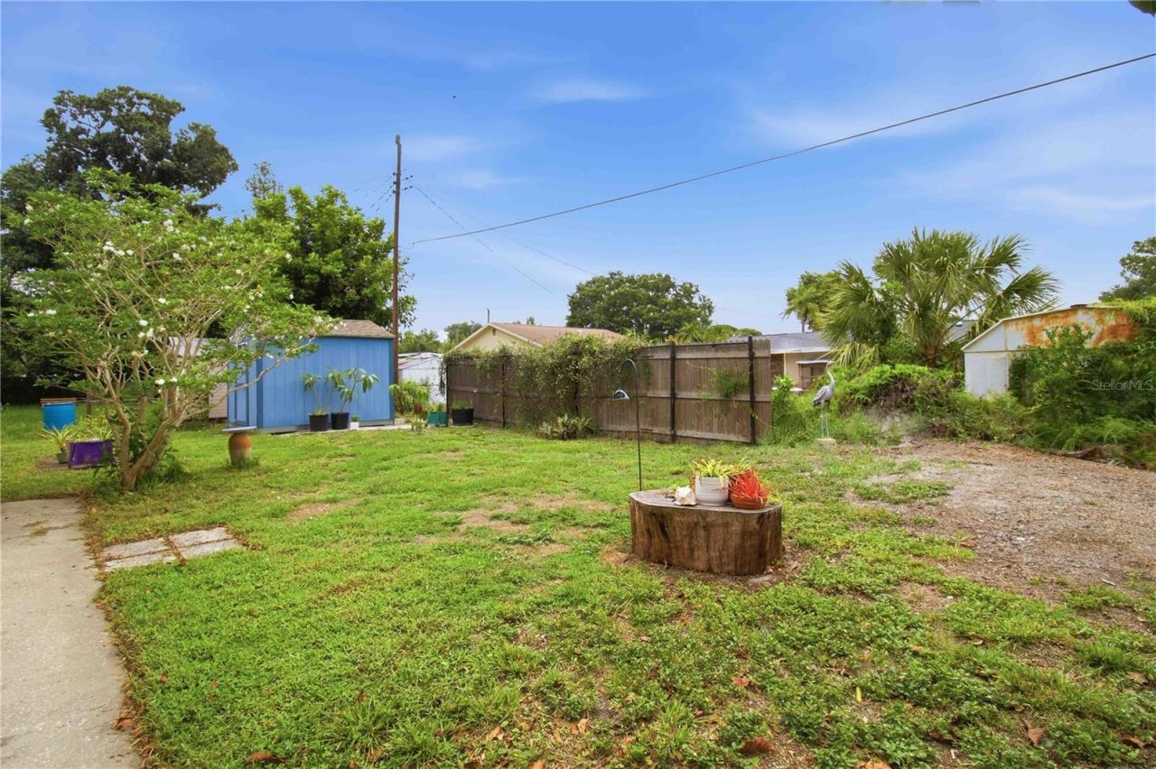 330 Crosby Court, Sarasota, FL 34237 Photo