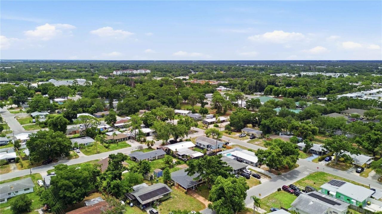 330 Crosby Court, Sarasota, FL 34237 Photo