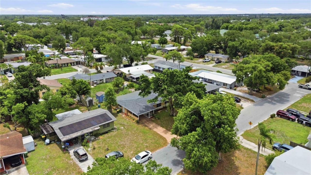 330 Crosby Court, Sarasota, FL 34237 Photo